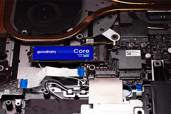 Какой SSD выбрать в 2026: PCIe 4.0 vs PCIe 5.0?