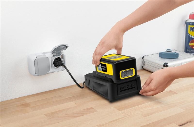 Зарядний пристрій Karcher Battery Power 36V (2.445-033.0)