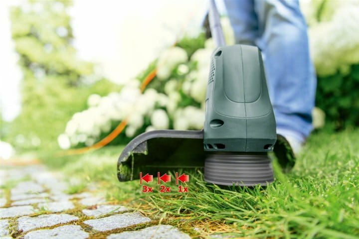 Тример Bosch EasyGrassCut 26 (06008C1J01)