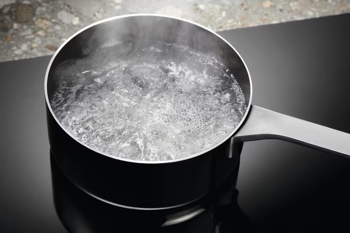 Варильна поверхня Electrolux LIV63431BK