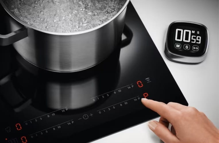 Варильна поверхня Electrolux CIR60433