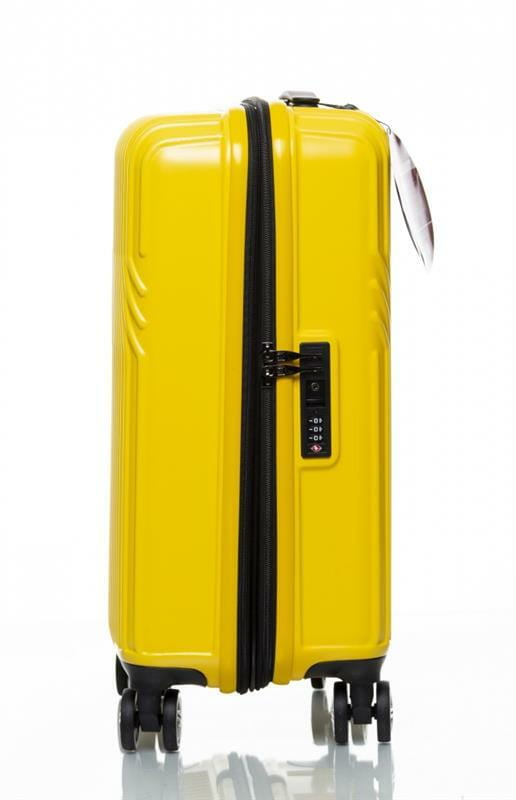 Чемодан Sumdex 20" (SWRH-720 Y) желтый