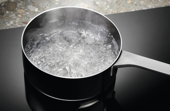 Варильна поверхня Electrolux EIS62443