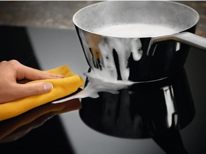 Варильна поверхня Electrolux EIV734