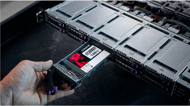 Накопитель SSD 7.68ТB Kingston SSD DC600M 2.5" SATAIII 3D TLC (SEDC600M/7680G)
