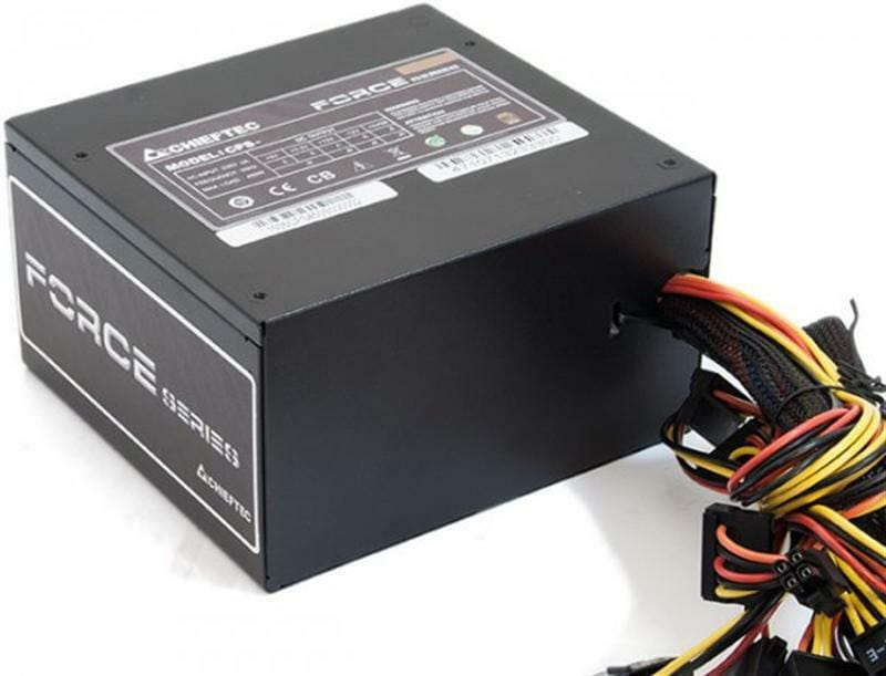 Блок Питания Chieftec CPS-650S Force, ATX 2.3, APFC, 12cm fan, КПД 85%, RTL