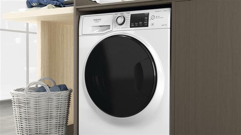 Пральна машина з сушкою Hotpoint-Ariston NDB10570DAUA