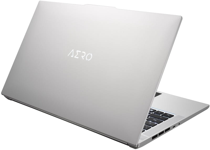 Ноутбук Gigabyte Aero 17 (AERO_17_XE5-73RU744JP) Silver
