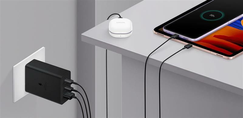 Мережевий зарядний пристрій Samsung Trio 65W Black (EP-T6530NBEGRU)