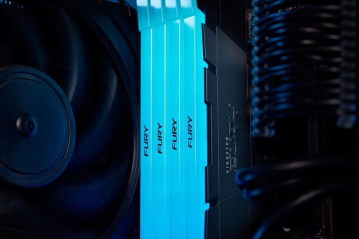 Модуль памяти DDR4 2x16GB/3600 Kingston Fury Renegade RGB (KF436C16RB12AK2/32)