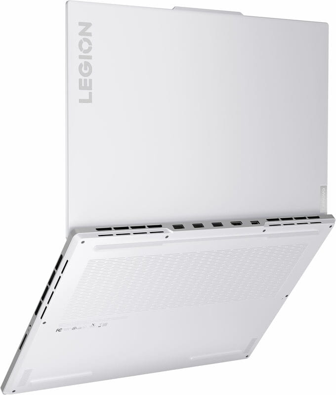 Ноутбук Lenovo Legion Slim 7 16APH8 (82Y40028RA) Glacier White