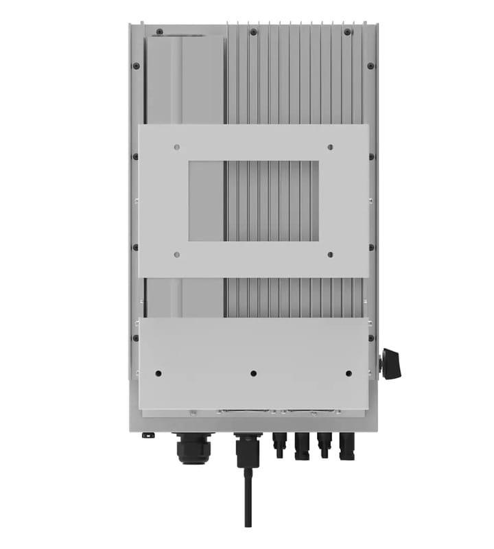 Инвертор сетевой 30kW Deye SUN-30K-G04, трехфазный