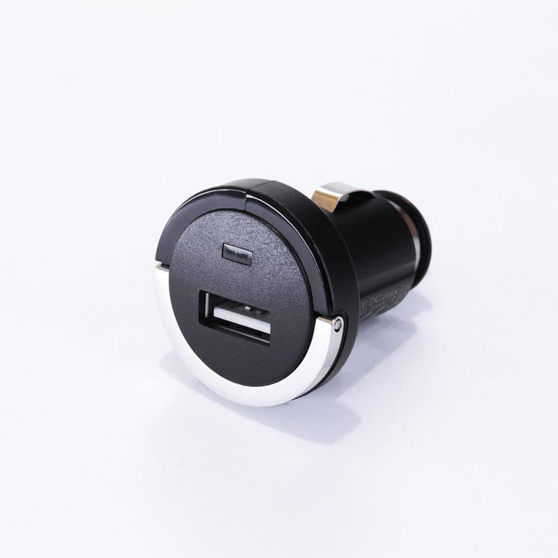 Автомобильное зарядное устройство Strax Car Charger 2.4A Single USB-A Black (4029948595757) bulk