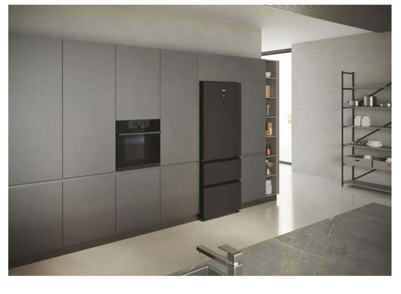 Холодильник Haier HTR5719ENPT