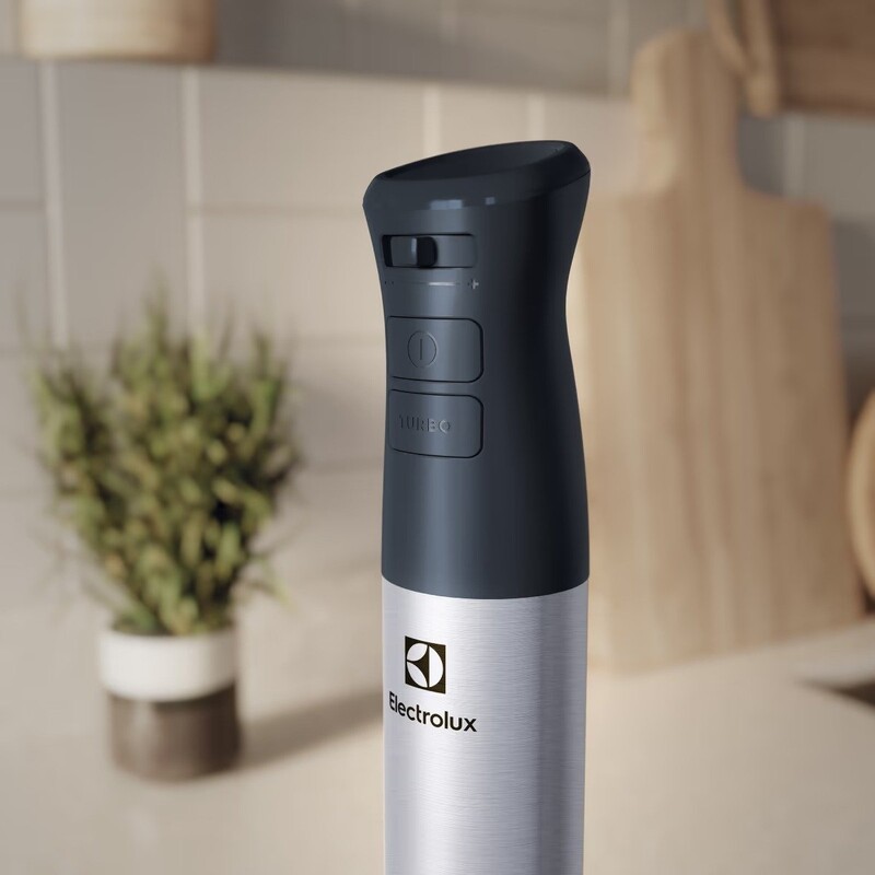 Блендер Electrolux E5HB1-6SS