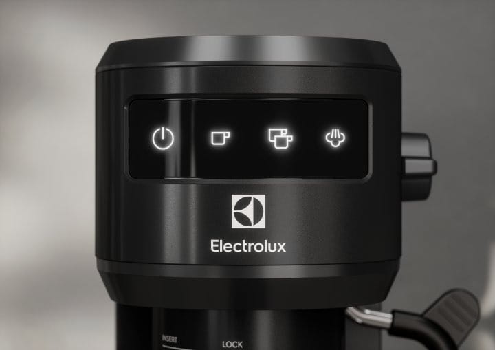 Кофеварка рожковая Electrolux Explore 6 E6EC1-6BST