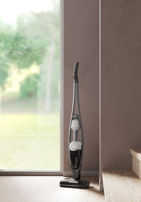 Аккумуляторный пылесос Electrolux ES62HB25UV
