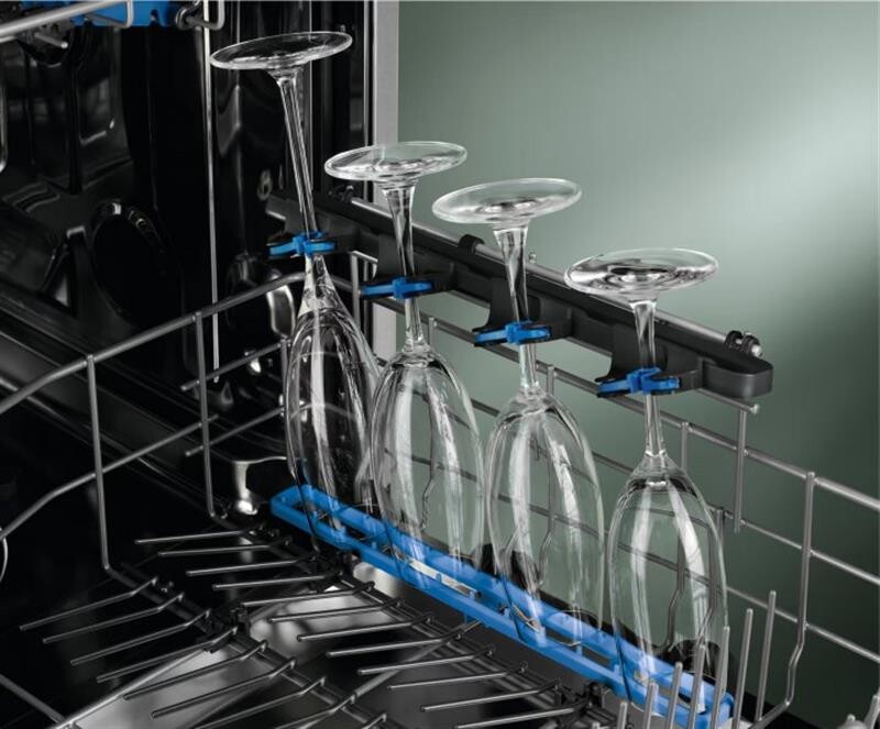 Встраиваемая посудомоечная машина Electrolux EMG48200L