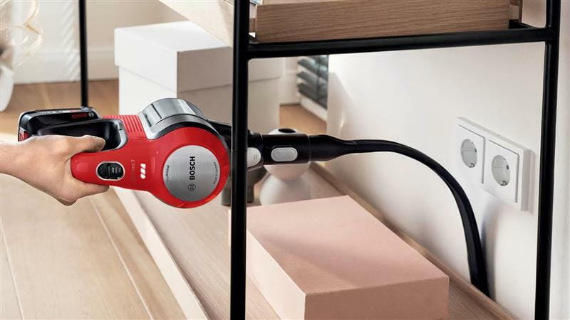 Акумуляторний пилосос Bosch BBS711ANM