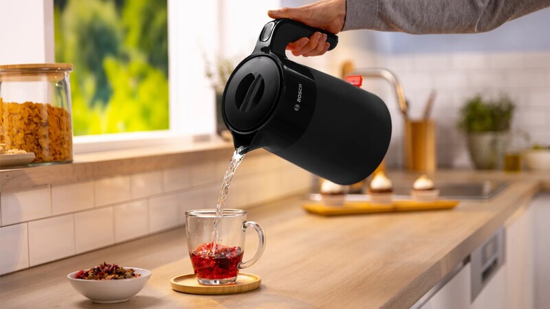 Электрочайник Bosch TWK2M163