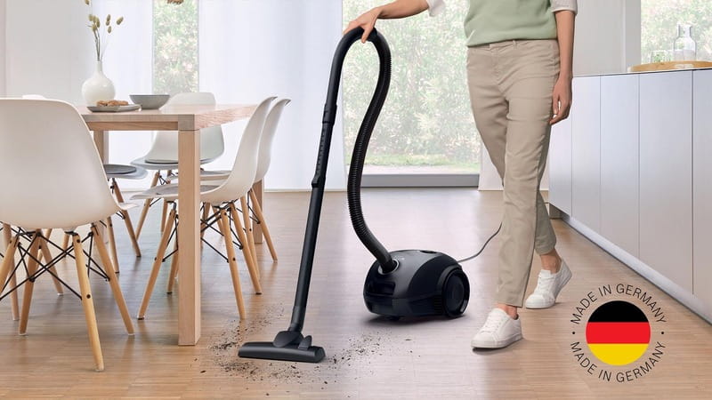 Пылесос Bosch BGBS2LB1