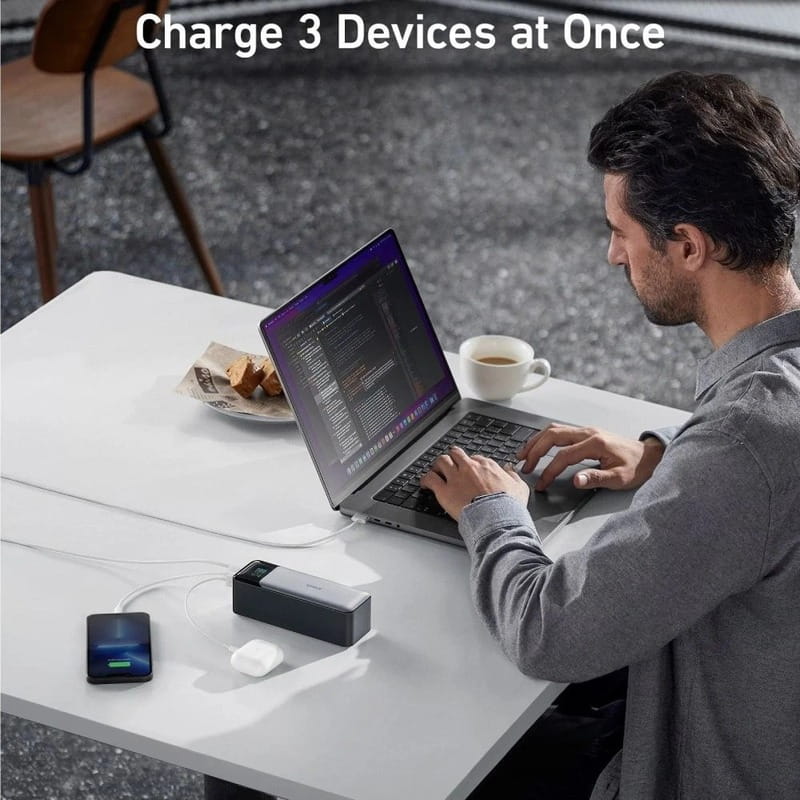 Универсальная мобильная батарея Anker PowerCore 737 GaNPrime 24000 mAh 140W Black (A1289011)