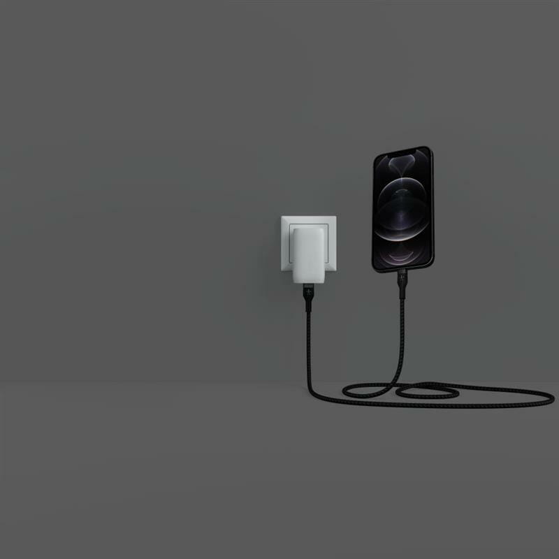 Кабель Belkin Boost Charge Pro USB Type-C - Lightning (M/M), 1 м, Black (CAA011BT1MBK)