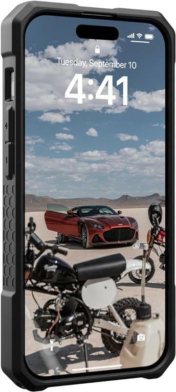 Чохол-накладка Urban Armor Gear Monarch Pro Magsafe для Apple iPhone 15 Pro Kevlar Black (114221113940)