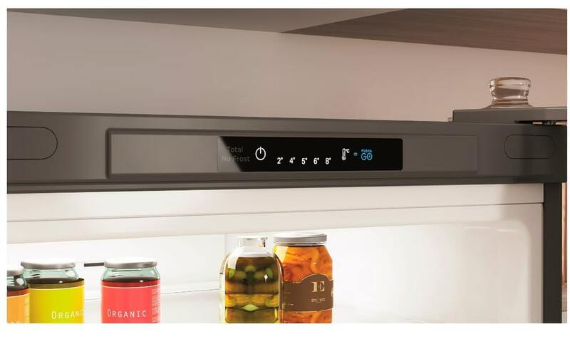 Холодильник Indesit INFC8 TI22X