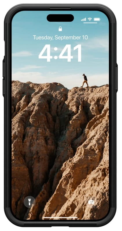 Чeхол-накладка Urban Armor Gear Civilian Magsafe для Apple iPhone 15 Plus Black (114306114040)