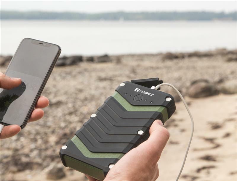 Універсальна мобільна батарея Sandberg Survivor Powerbank 20100mAh Black/Green (420-36)