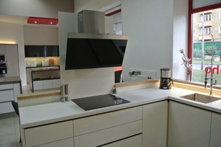 Витяжка Faber Daisy + BK A80