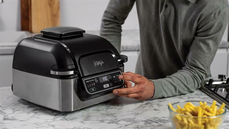 Мультипечь Ninja Foodi AG301EU