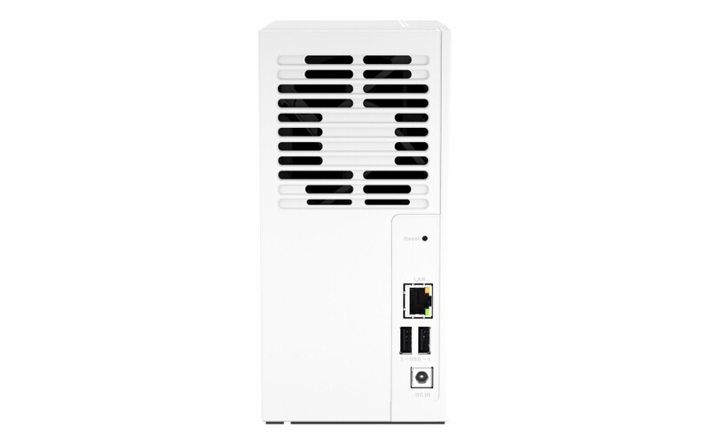 Cетевой дисковый массив QNAP TS-233