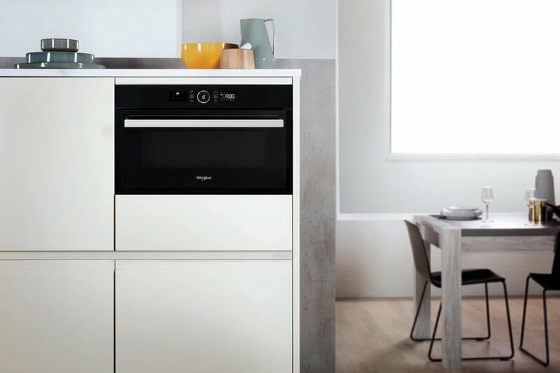 Встраиваемая микроволновая печь Whirlpool AMW 731/NB