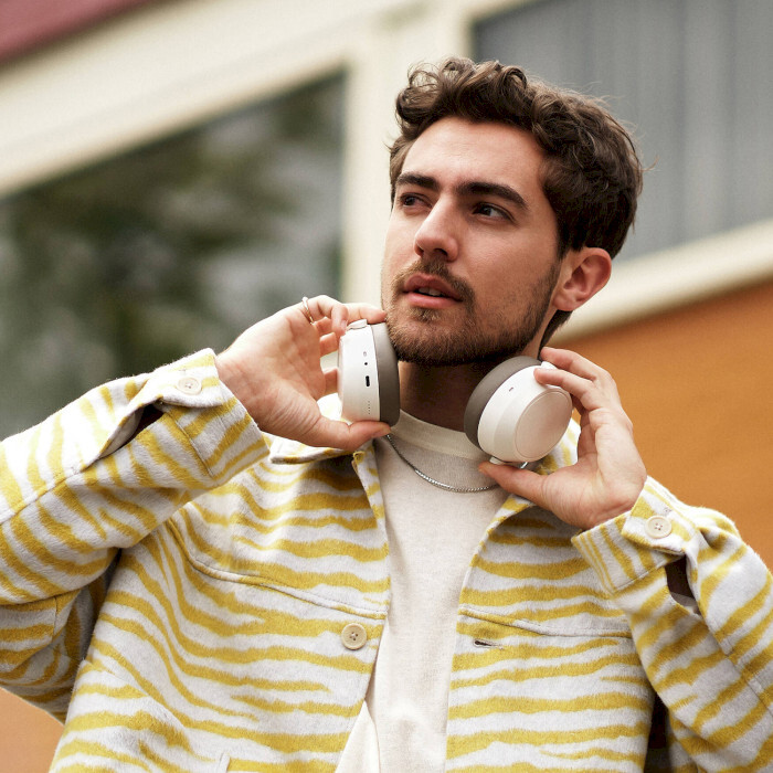 Bluetooth-гарнiтура Sennheiser Momentum 4 Wireless White (509267)