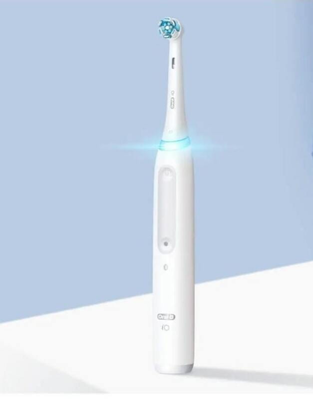 Зубна електрощітка Braun Oral-B iO Series 4N iOG4.1A6.1DK White