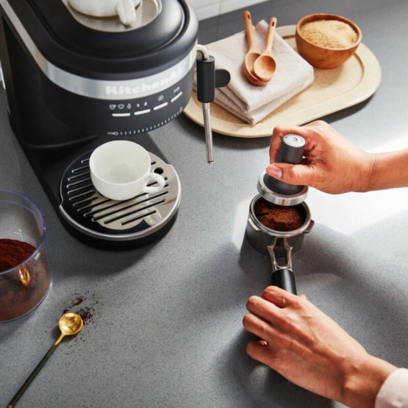 Кофеварка рожковая KitchenAid Artisan 5KES6403EBM Matte Black