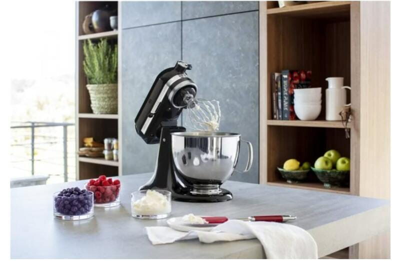 Кухонна машина KitchenAid Artisan 4.8 л Black (5KSM125EOB)