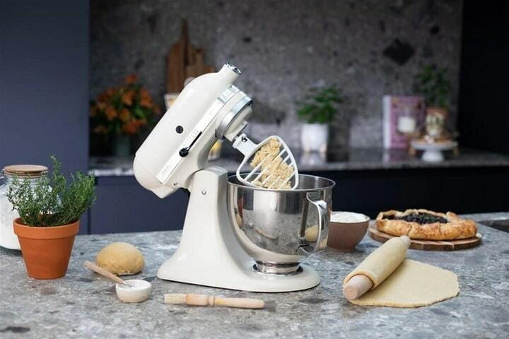 Кухонна машина KitchenAid Artisan 5KSM175PSEAC Creamy
