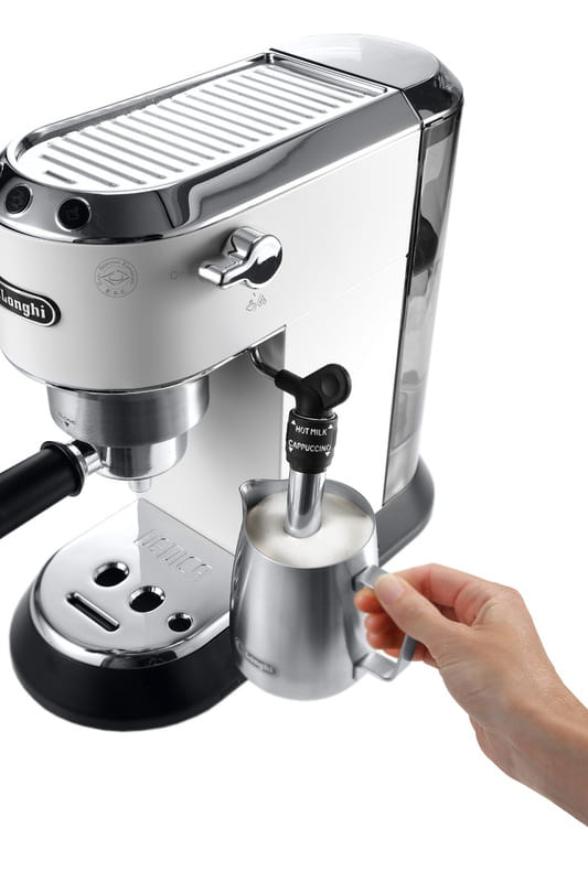 Кофеварка Delonghi EC 685.W Dedica