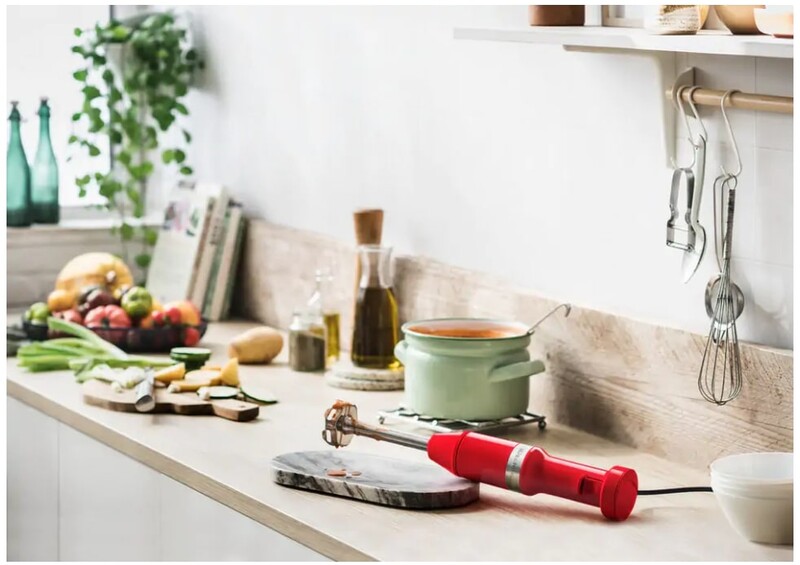 Блендер погружной KitchenAid 5KHBV83EER Red