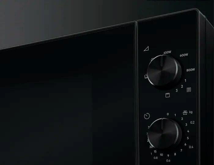 Микроволновая печь Electrolux EMZ421MMK