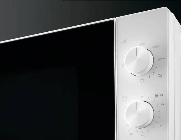 Мікрохвильова піч Electrolux EMZ421MMW