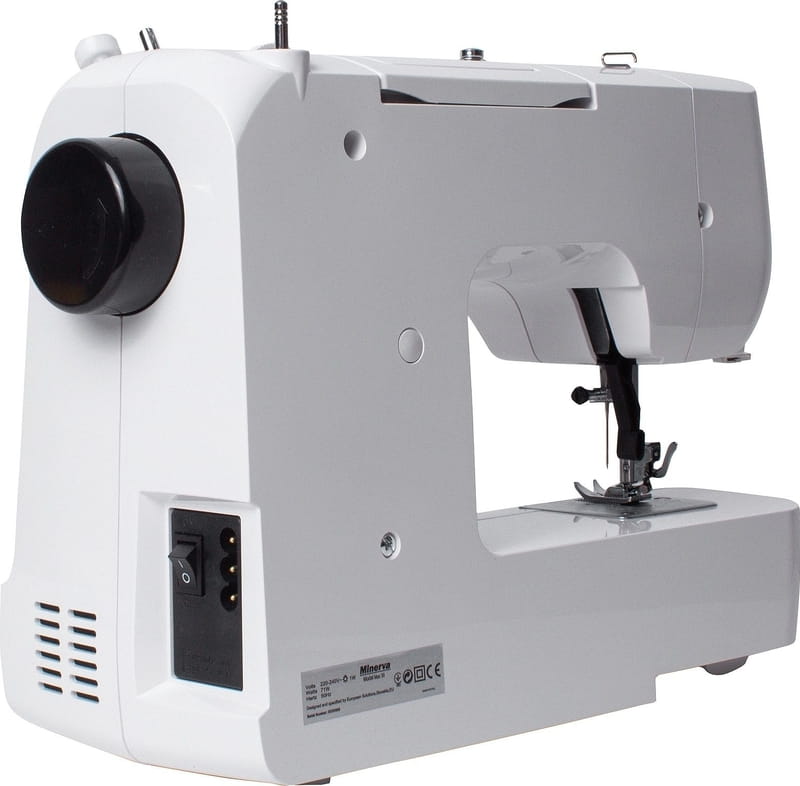 Швейная машина Minerva Max 30М