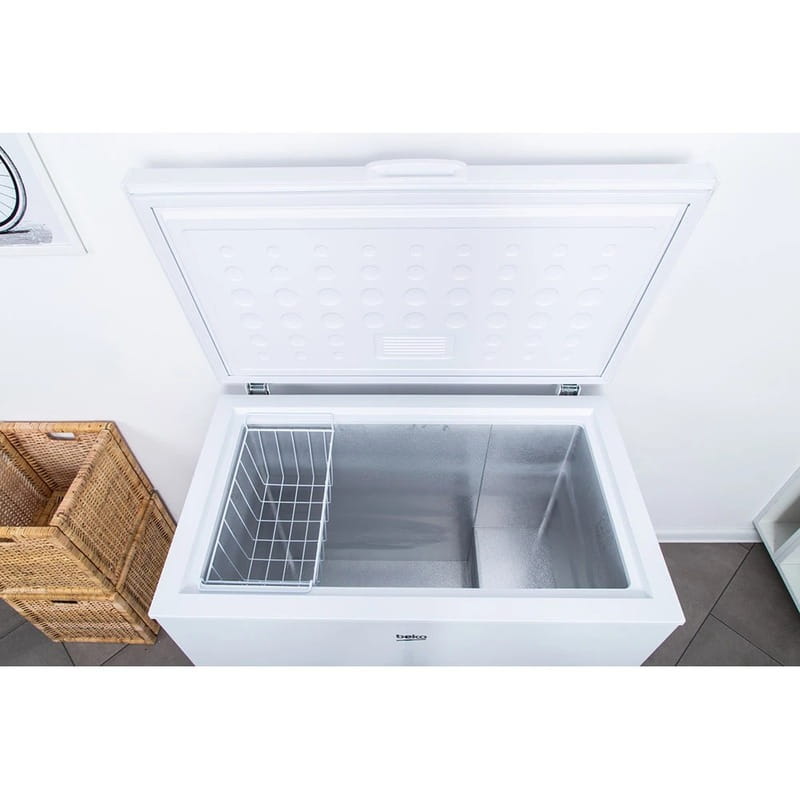 Морозильный ларь Beko CF200W