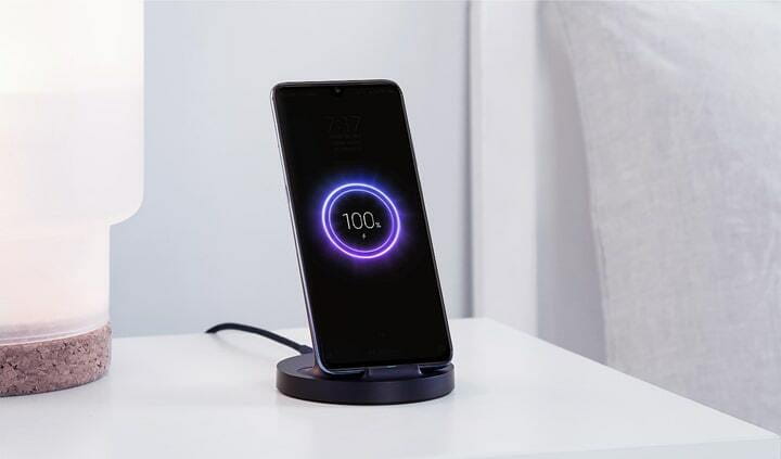 Бездротовий зарядний пристрій Xiaomi MI Wireless Stand 20W