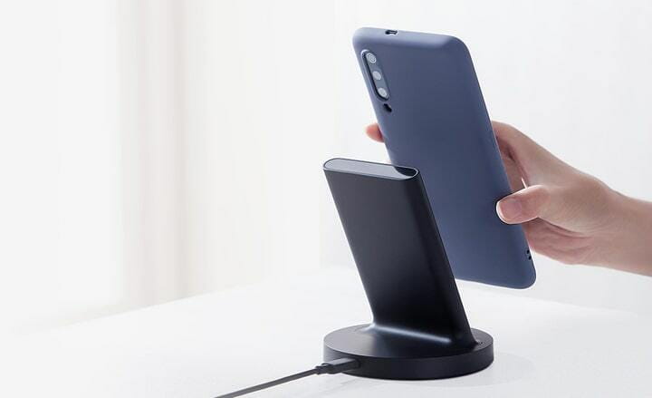 Беспроводное зарядное устройство Xiaomi MI Wireless Stand 20W