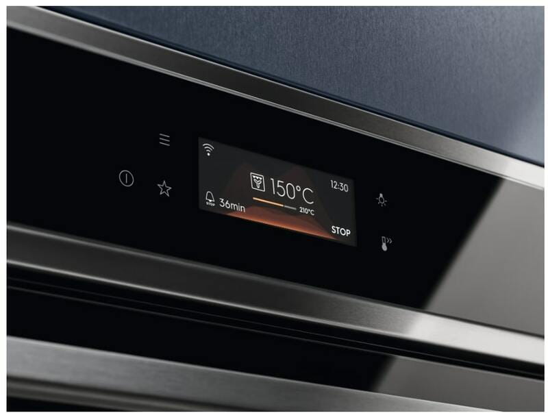 Духова шафа Electrolux EOE8P39WX