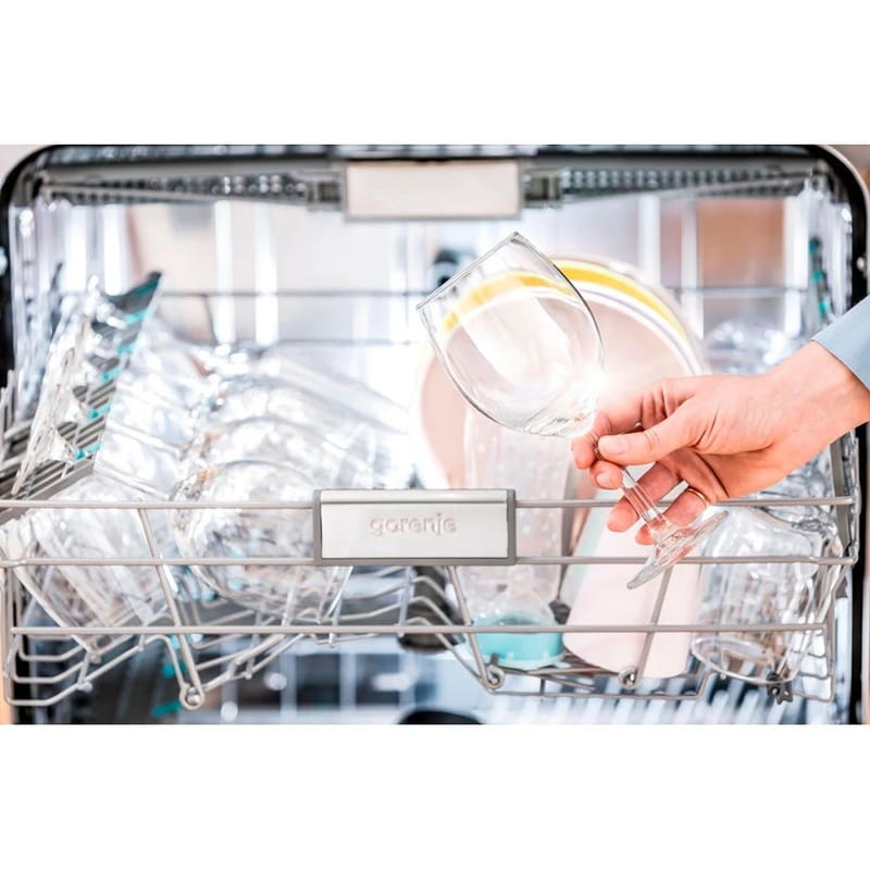 Встраиваемая посудомоечная машина Gorenje GV693C60UV